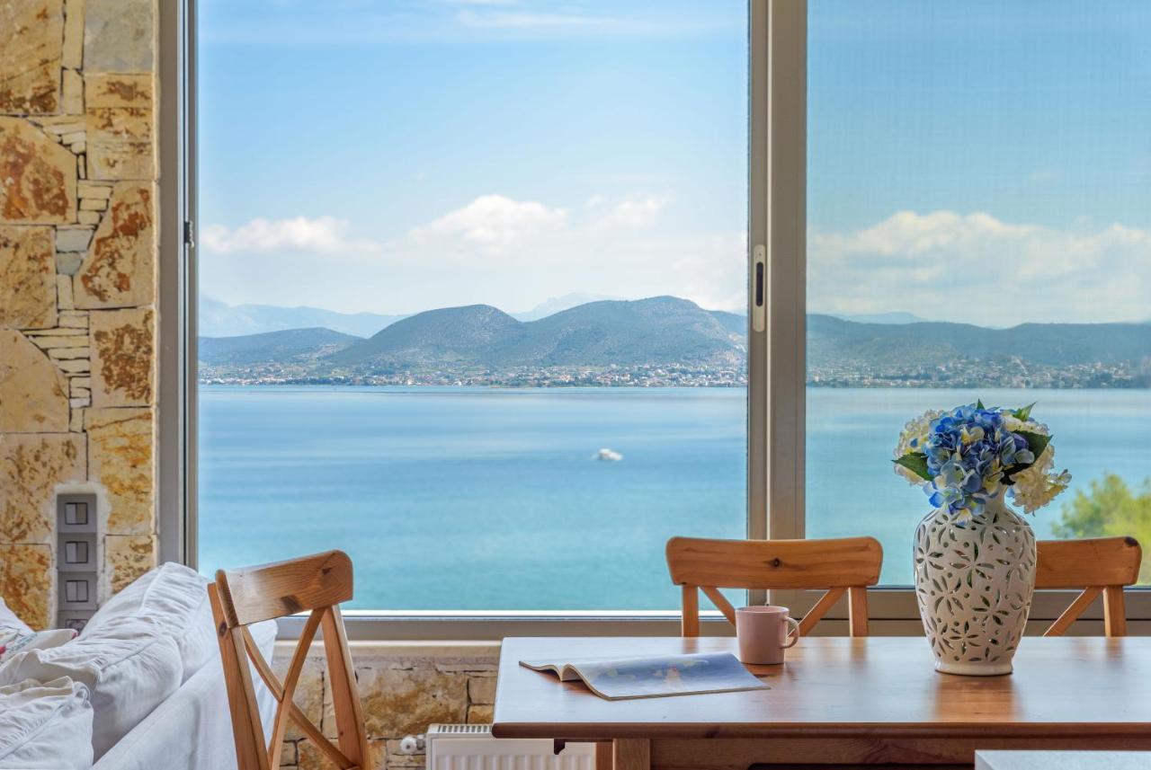Crystal Beach Villa Chalkís Esterno foto