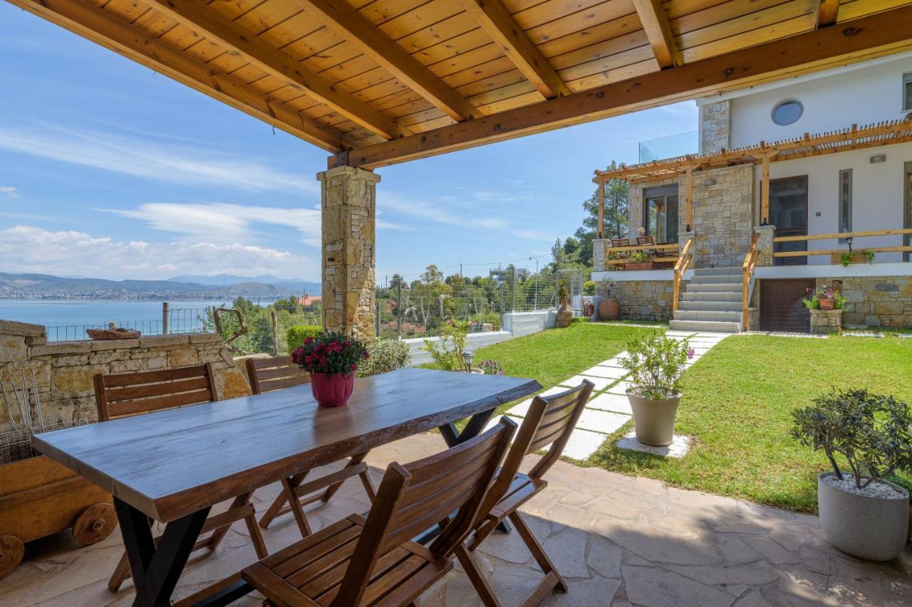 Crystal Beach Villa Chalkís Esterno foto