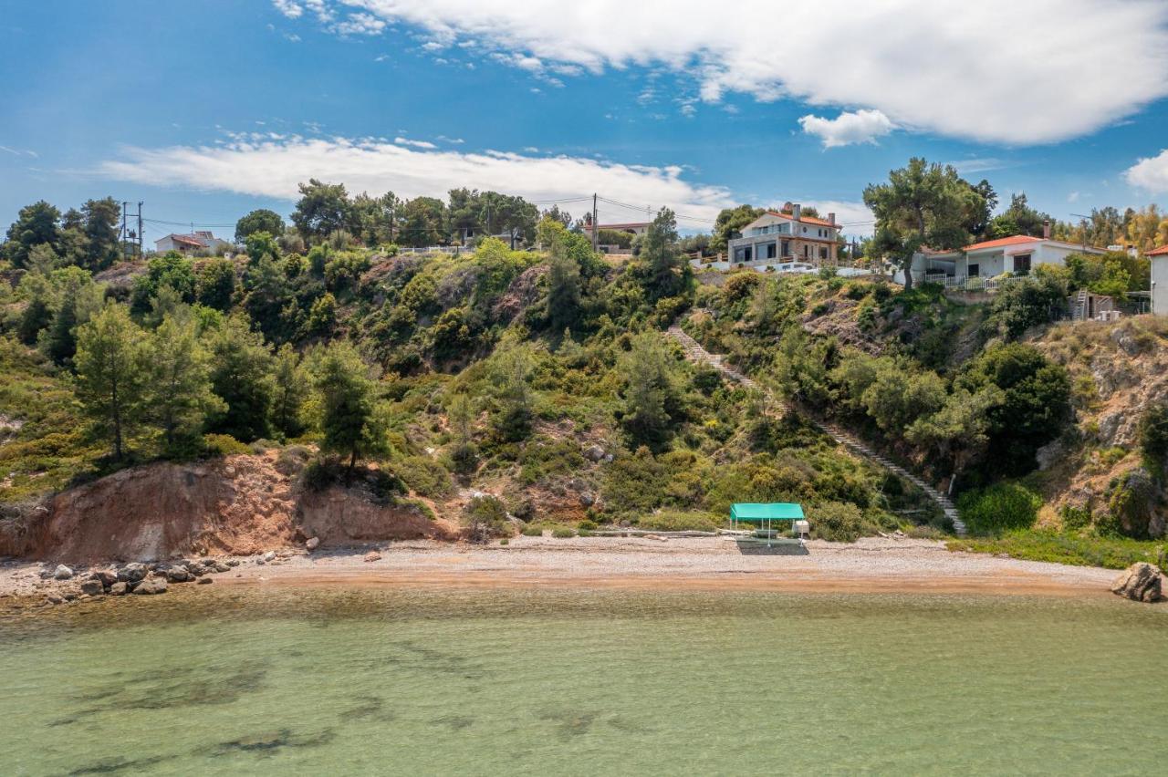 Crystal Beach Villa Chalkís Esterno foto