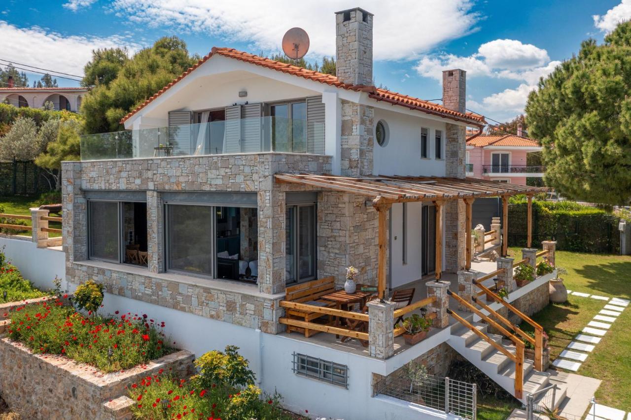 Crystal Beach Villa Chalkís Esterno foto